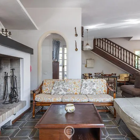 Beachside Casa Lucia Дом отдыха *